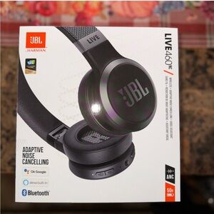 JBL Live 460NC Black Wireless Headphones
